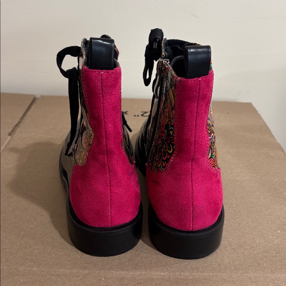 Colorful Paisley Women's Boots size 6 - Picture 5 of 13